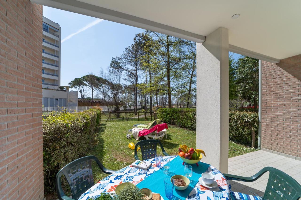 Residenza Al Parco Aparthotel Bibione Exterior photo