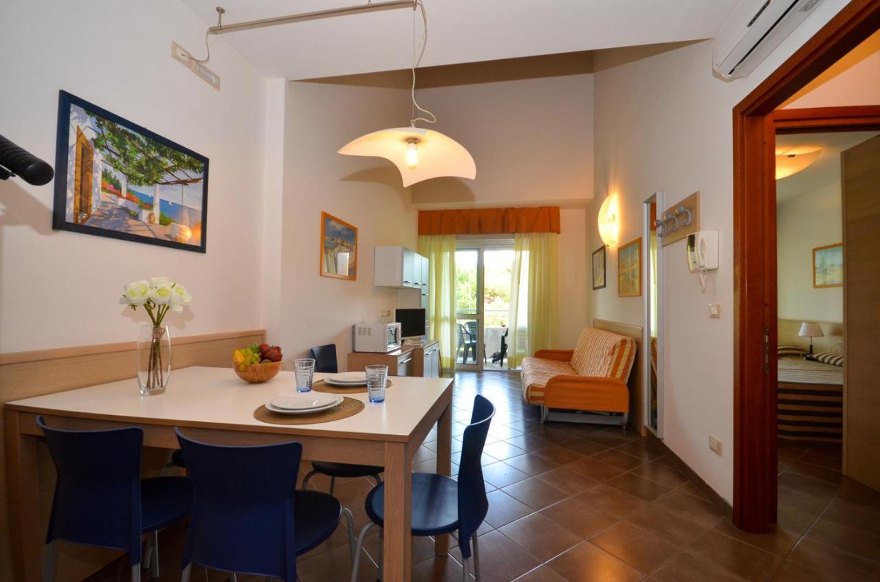 Residenza Al Parco Aparthotel Bibione Exterior photo