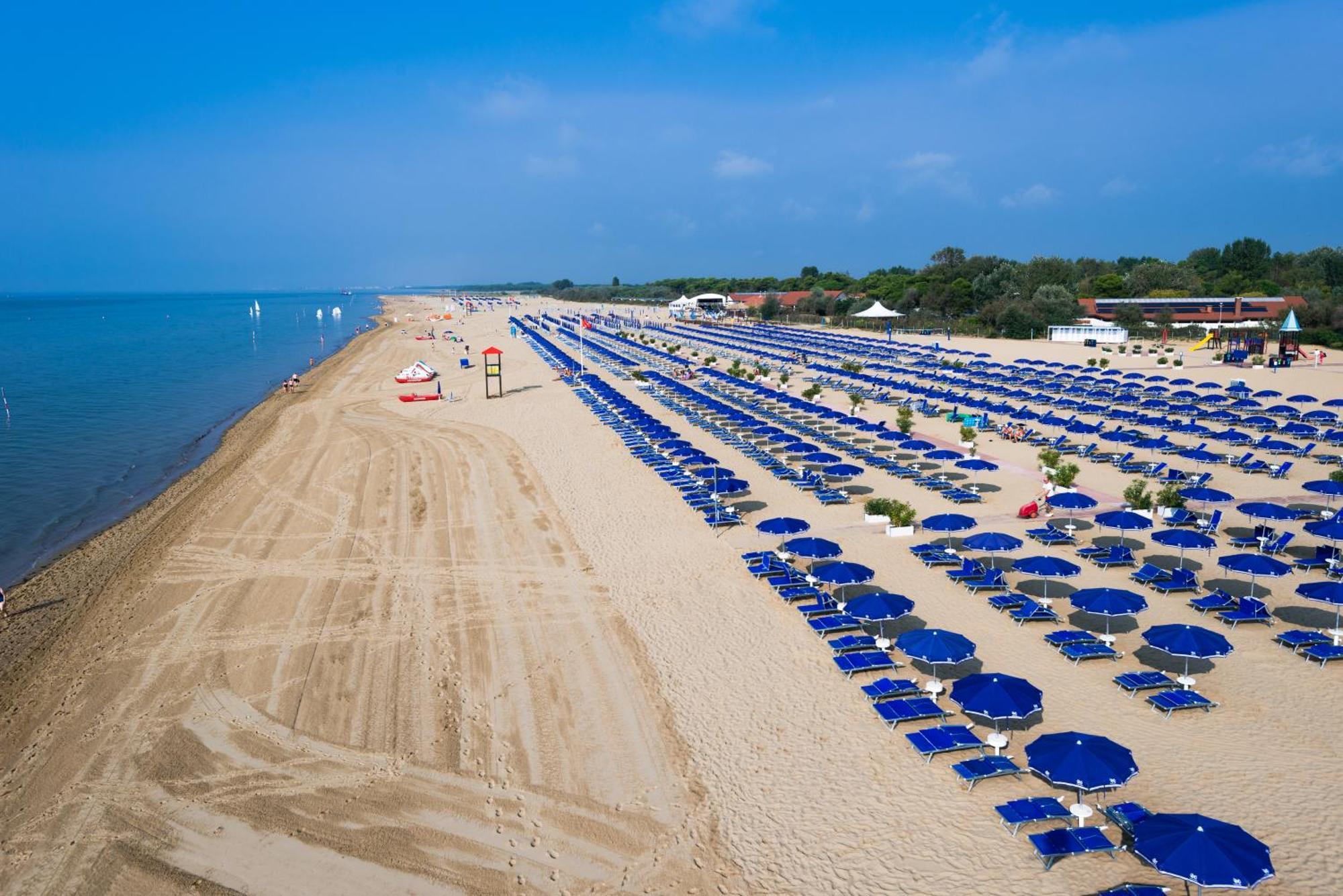 Residenza Al Parco Aparthotel Bibione Exterior photo